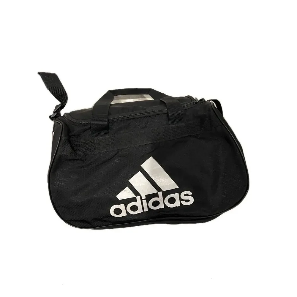 Adidas Defender Small 16